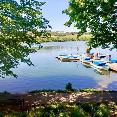 Mena بيت للعطل Heringhausen