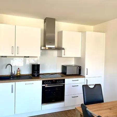 Mena بيت للعطل *